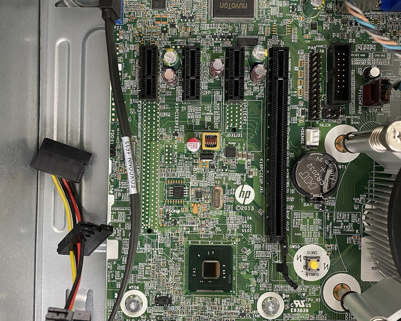 HP ProDesk 600 G1 MT Intel Core i5-4590 3.3GHz 8GB RAM No HDD No OS