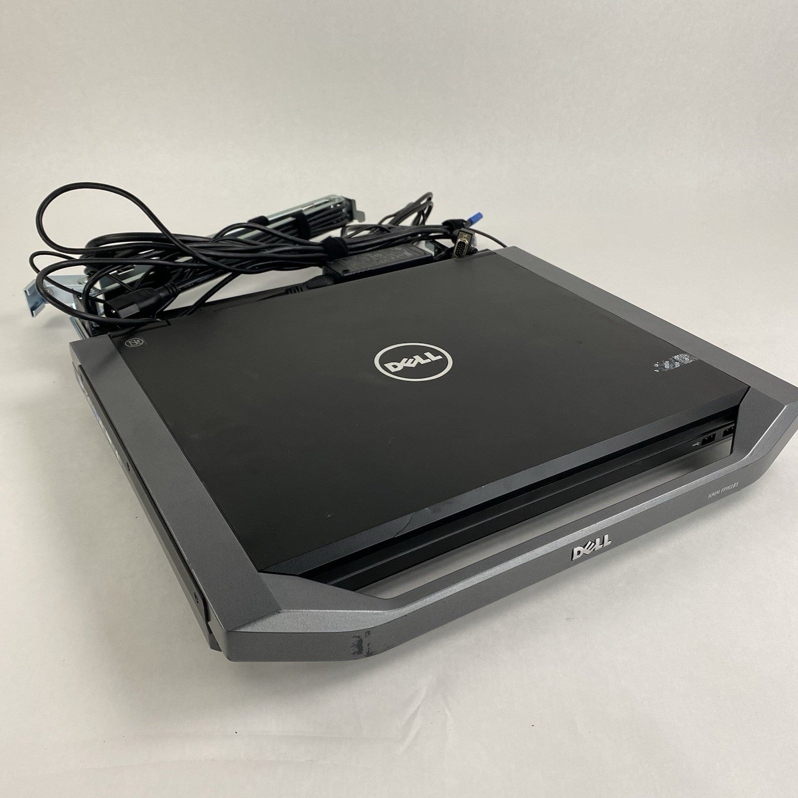Dell FPM185 18.5" Server Console LED monitor w/ 520-884-535 Tested1