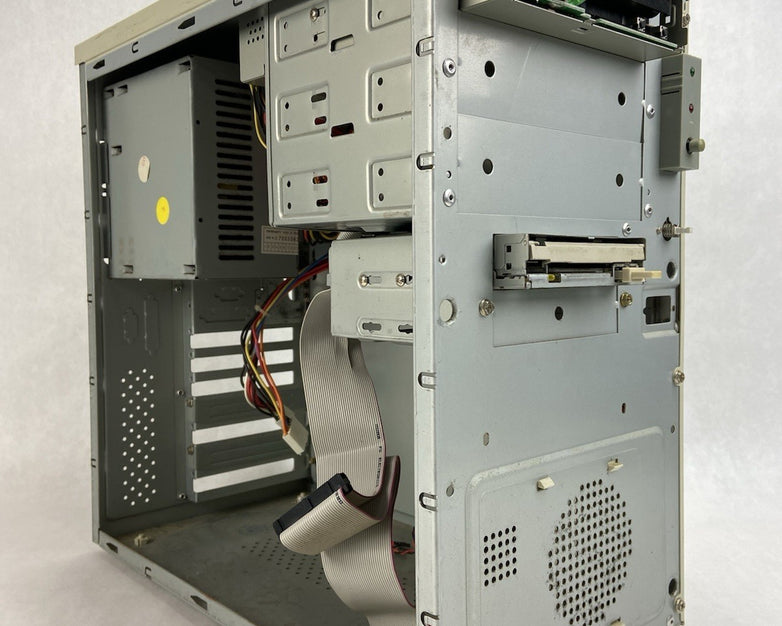 CTX Computer Mid Tower ATX Computer Case Evergreat ST-200 200W PSU