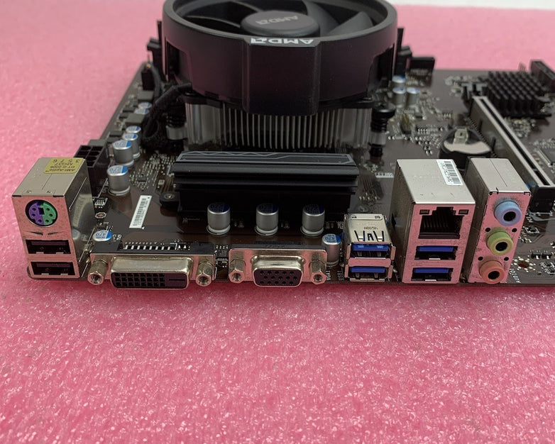 MSI MS-7B38 Ver: 1.1 Motherboard Ryzen 3 2200G 3.5GHz 8GB RAM w/ Shield