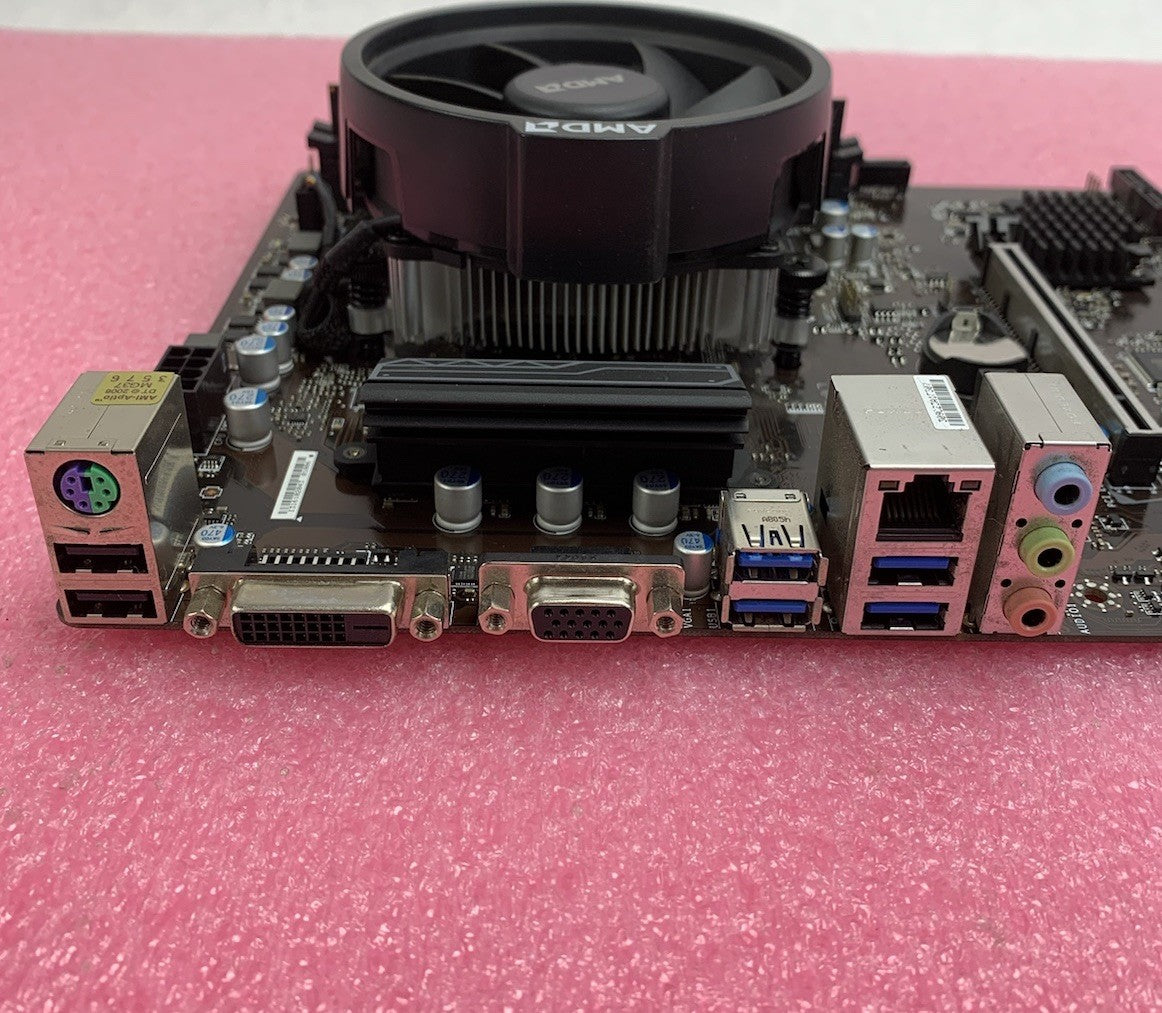 MSI MS-7B38 Ver: 1.1 Motherboard Ryzen 3 2200G 3.5GHz 8GB RAM w/ Shield