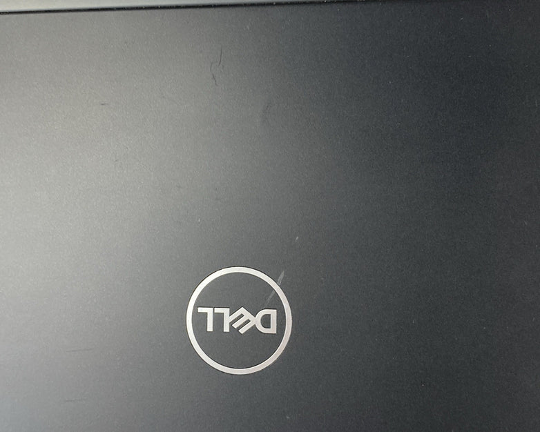 Dell Latitude 5590 Core i5-7300U 2.60 GHz 8 GB RAM 15.6" No Battery No HDD No OS