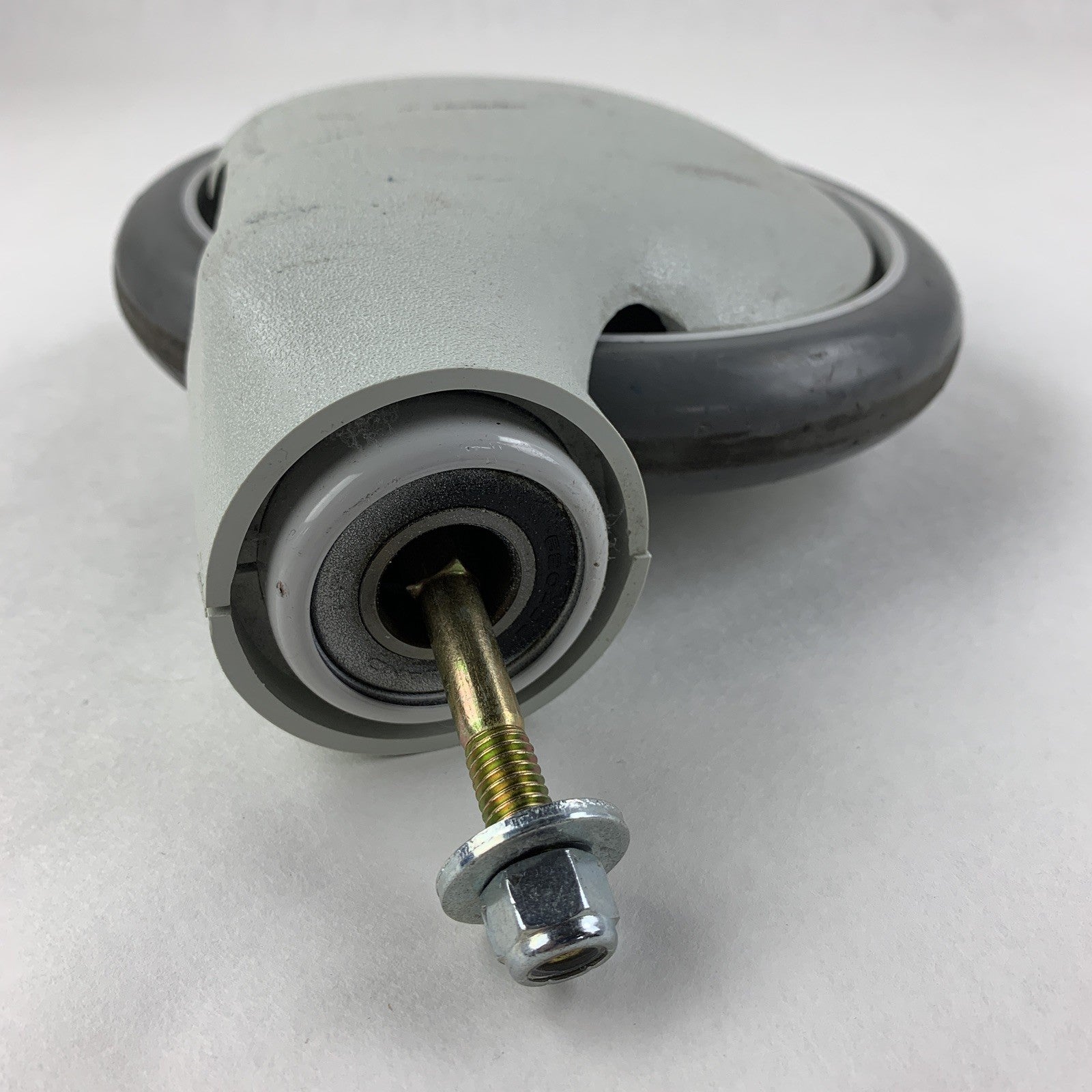 Stryker 1015 Hospital Stretcher Gurney 8 Inch Steer Caster Wheel Assy