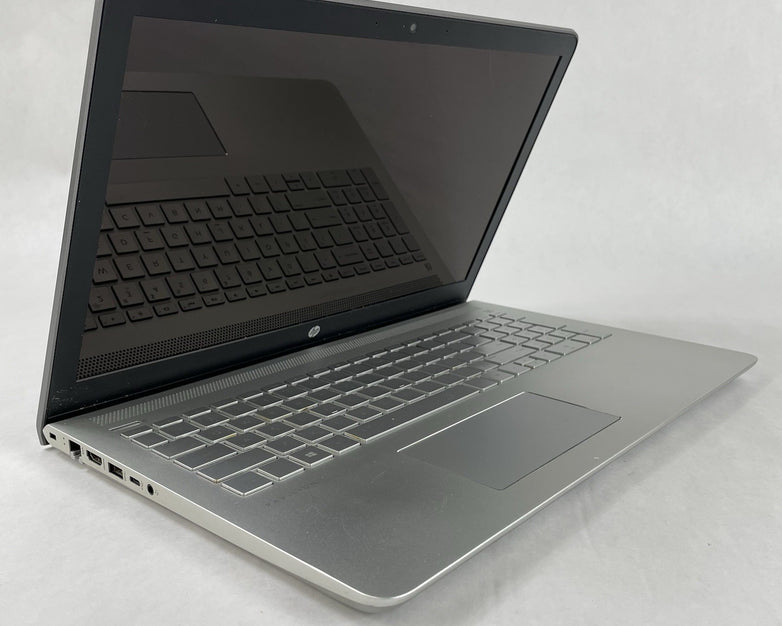 HP Pavilion 15-cc123cl 15.6" i5-8250U 1.60 GHz 8GB RAM No SSD No OS - Bad Bottom