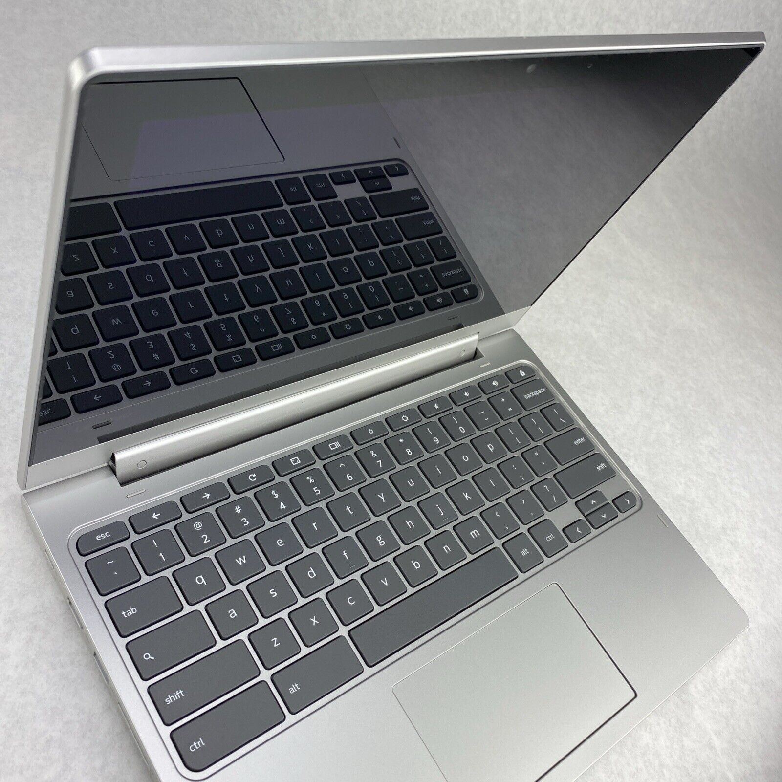 Lenovo IdeaPad 3 CB 11M735 11.6" Touch MT8173C 1.1GHz 4GB RAM No AC Adapter READ