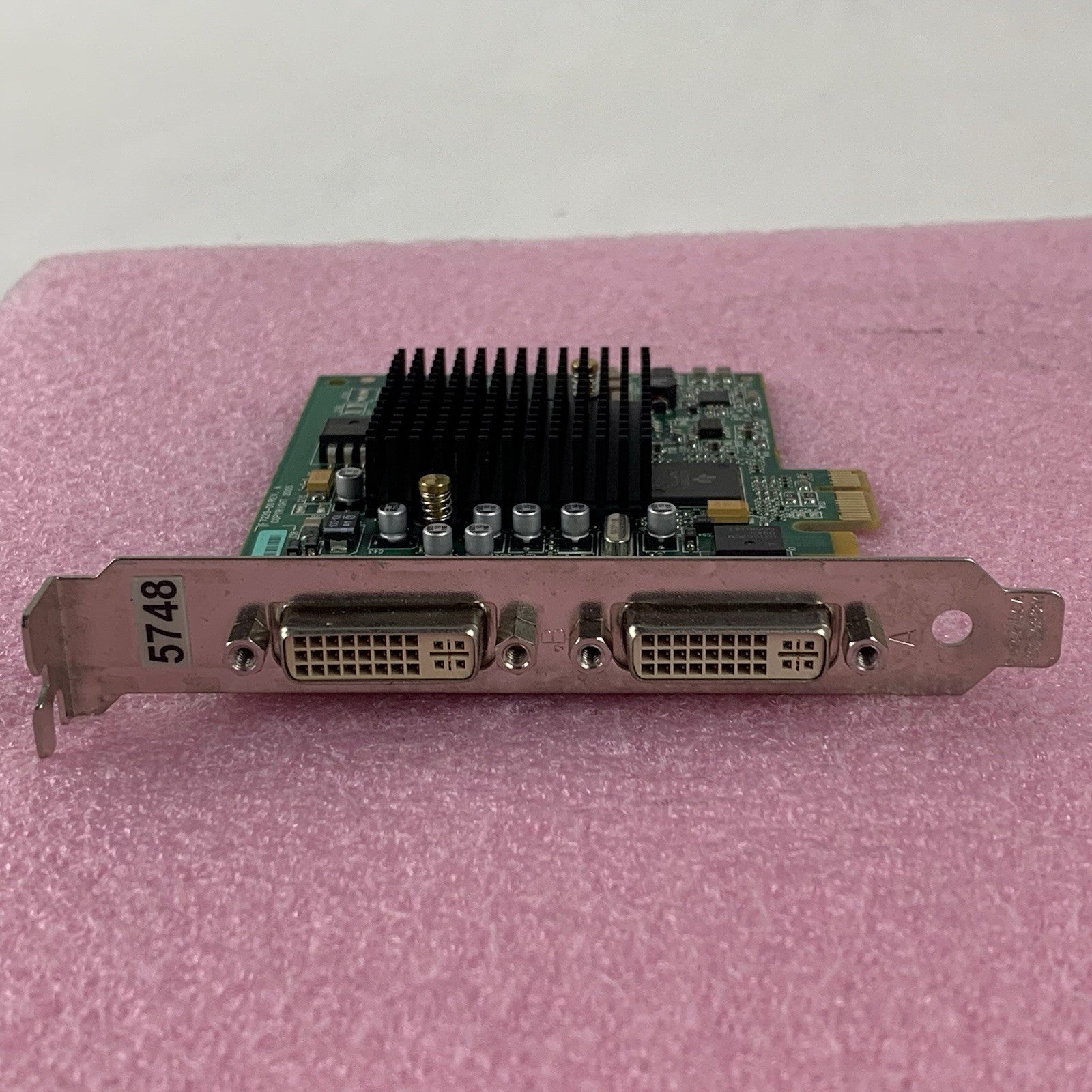 IBM 10N7756 Power GXT145 PCI Express PCIe Graphics Accelerator1