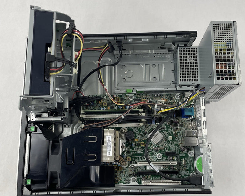 HP Compaq Elite 8300 SFF i3-3220 3.30 GHz 4 GB RAM No HDD/OS