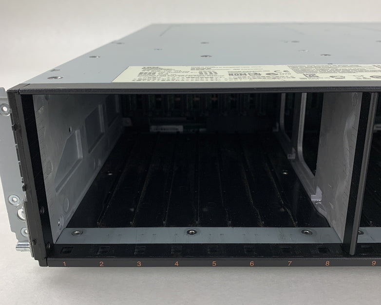 IBM 1747-HC2 69Y2921 170-6070-01 System Storage Enclosure Chassis 2x Power Supp
