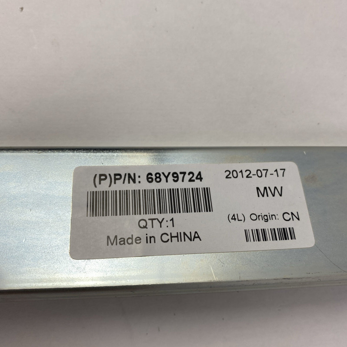 IBM 68Y9724 68Y9725 Right and Left Sliding Rails14
