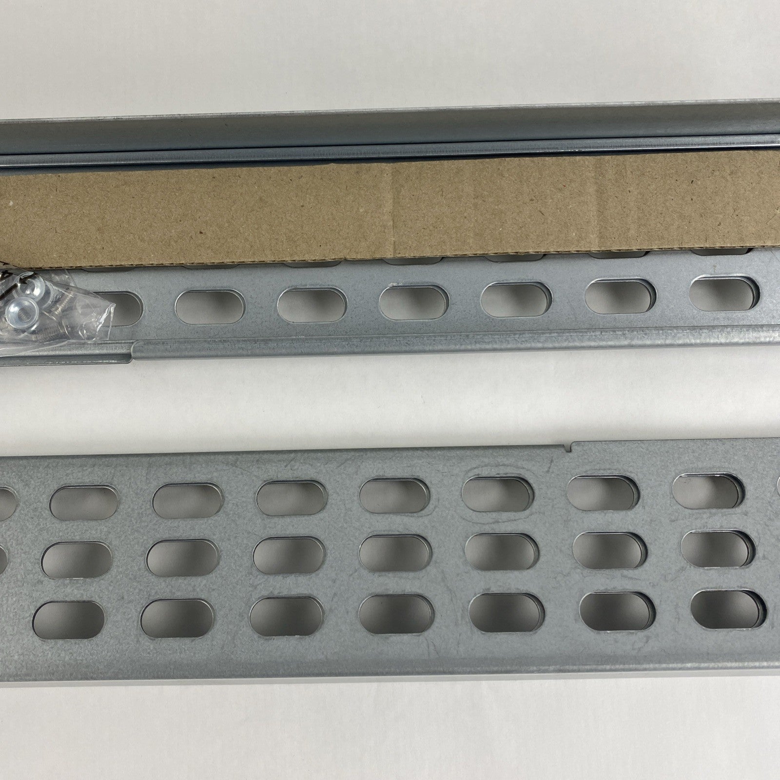  APC OM-756H Rev 12 Sliding Rail Kit for 4-Post Racks5