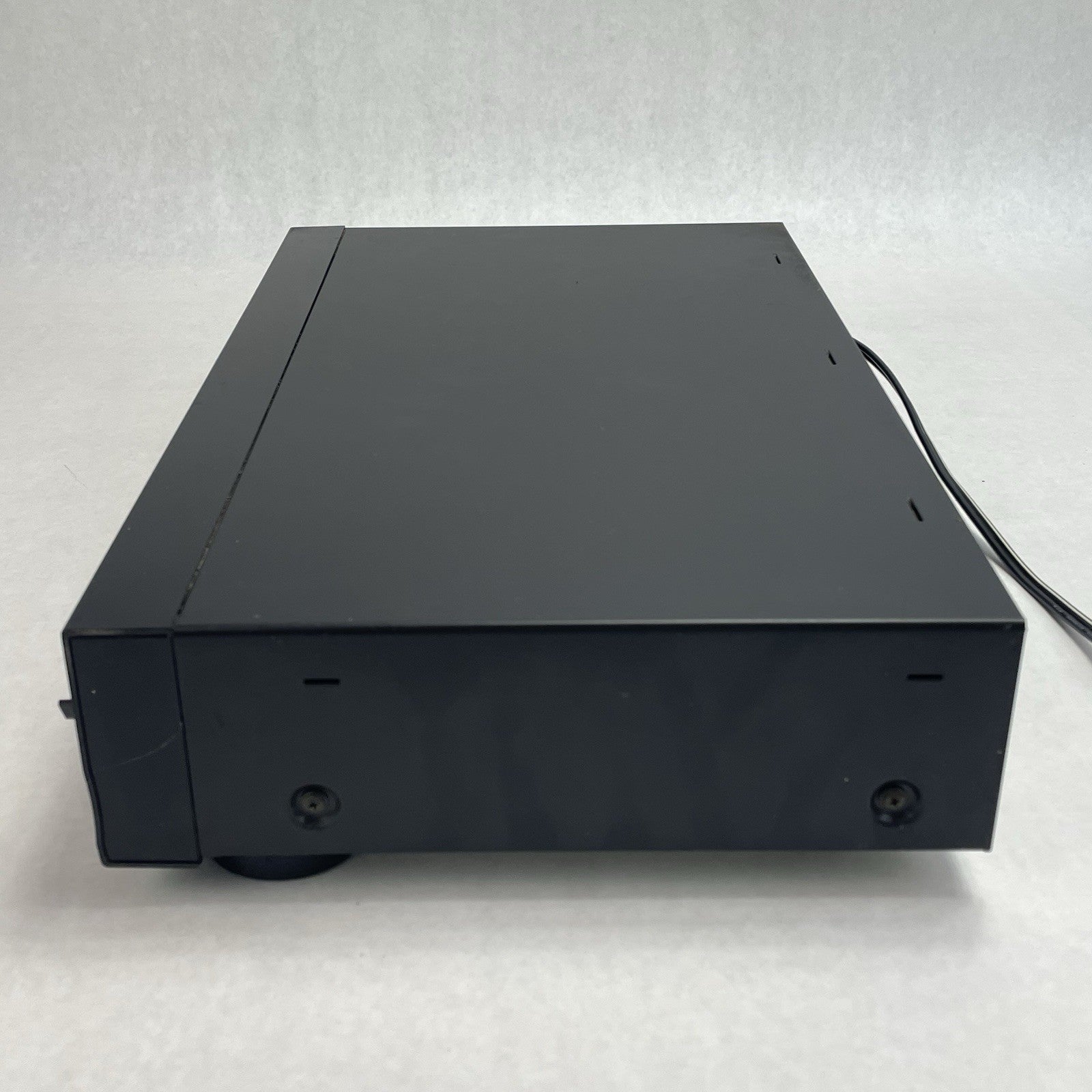 Sony CDP-215 Single Disc CD Player Tested10