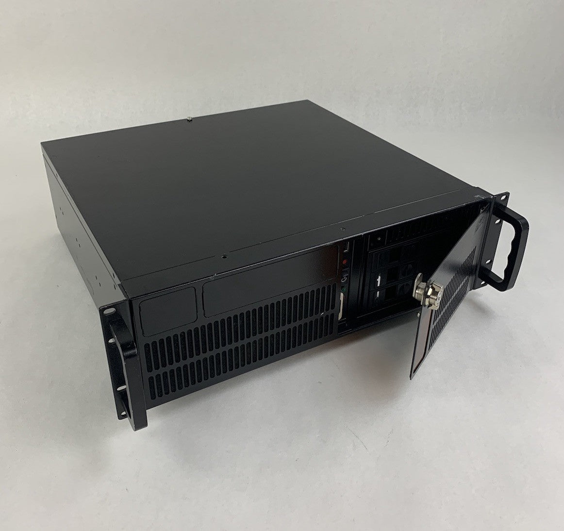 Unbranded 2U Server Chassis Rackmount Case No Power Supply No Boards