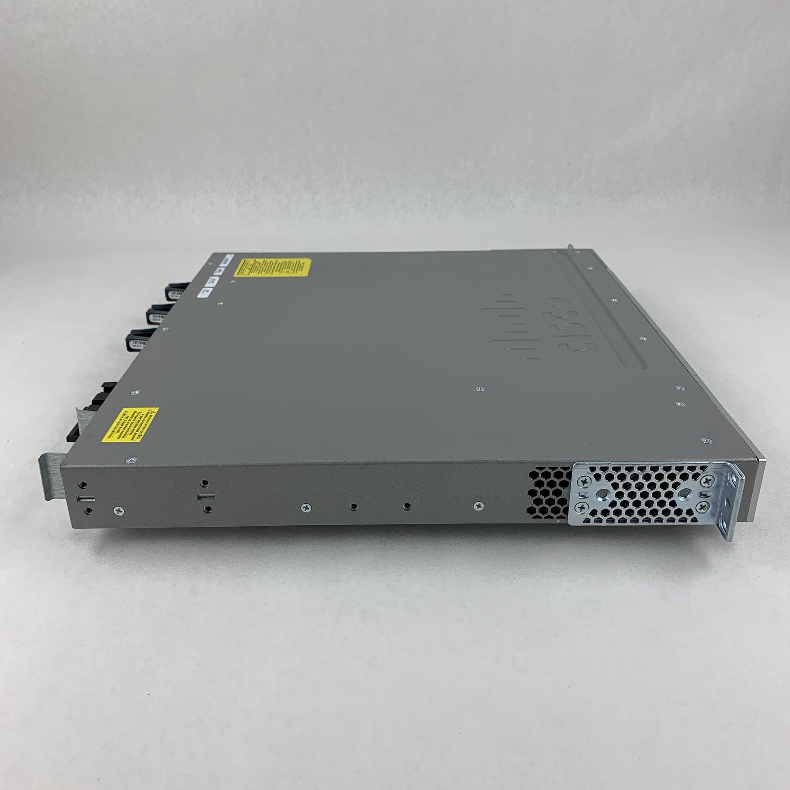 Cisco WS-C3850-48P-S V07 Catalyst 3850 w/ C3850-NM-4-1G Switch Tested Reset