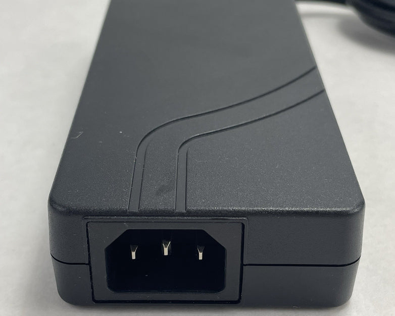 Kuanten AC  Adapter 12V 6.67A 80W KT090A1200667B3  No Power Cord 6 pin