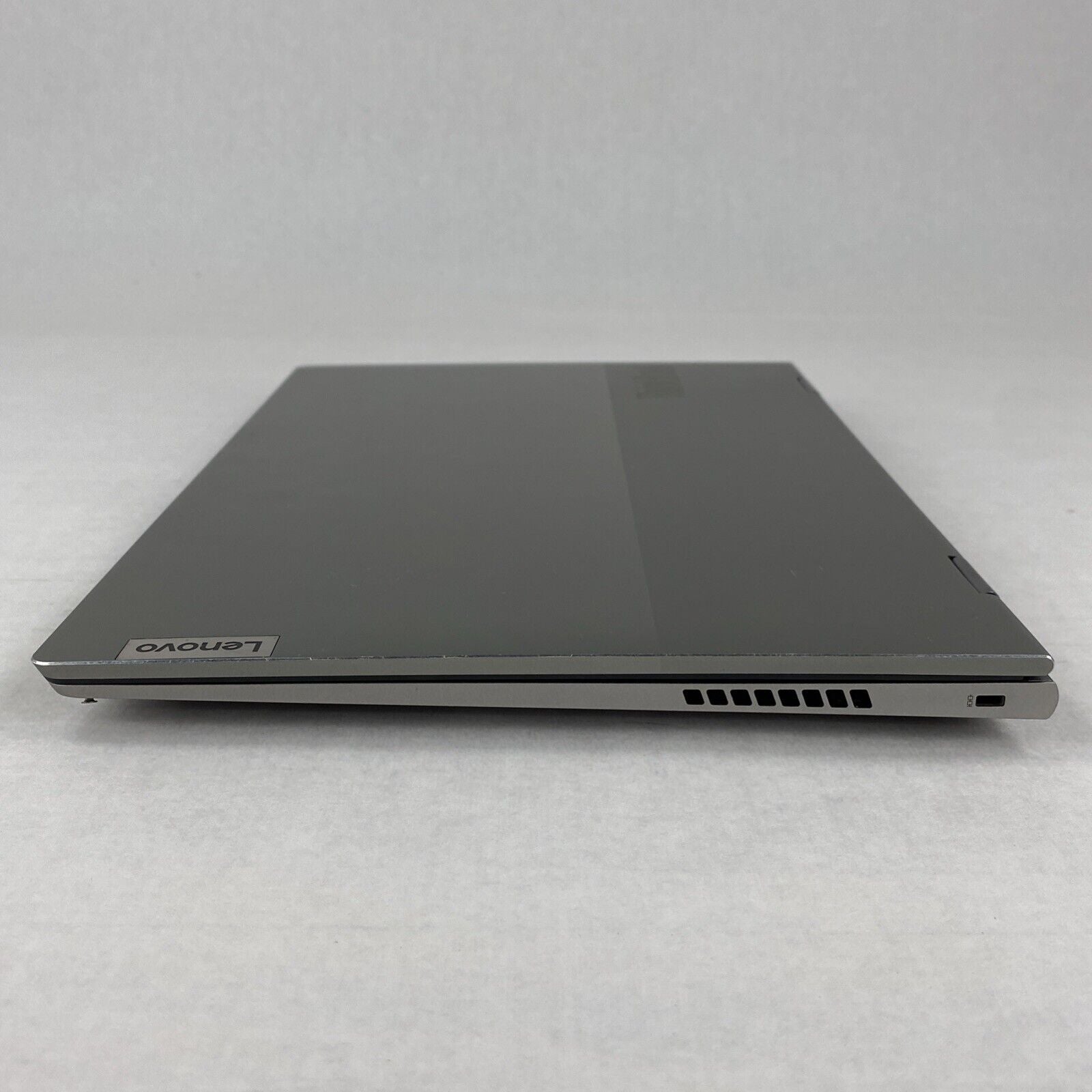 Lenovo ThinkBook 14p G2 AMD Ryzen 7 5800H 3.2GHz 16GB RAM 14" No Batt. No HDD/OS