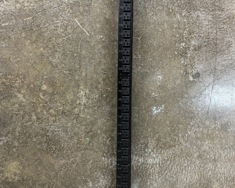 APC AP7862 Metered Server Rack PDU 120/208V 16A 42 Outlets