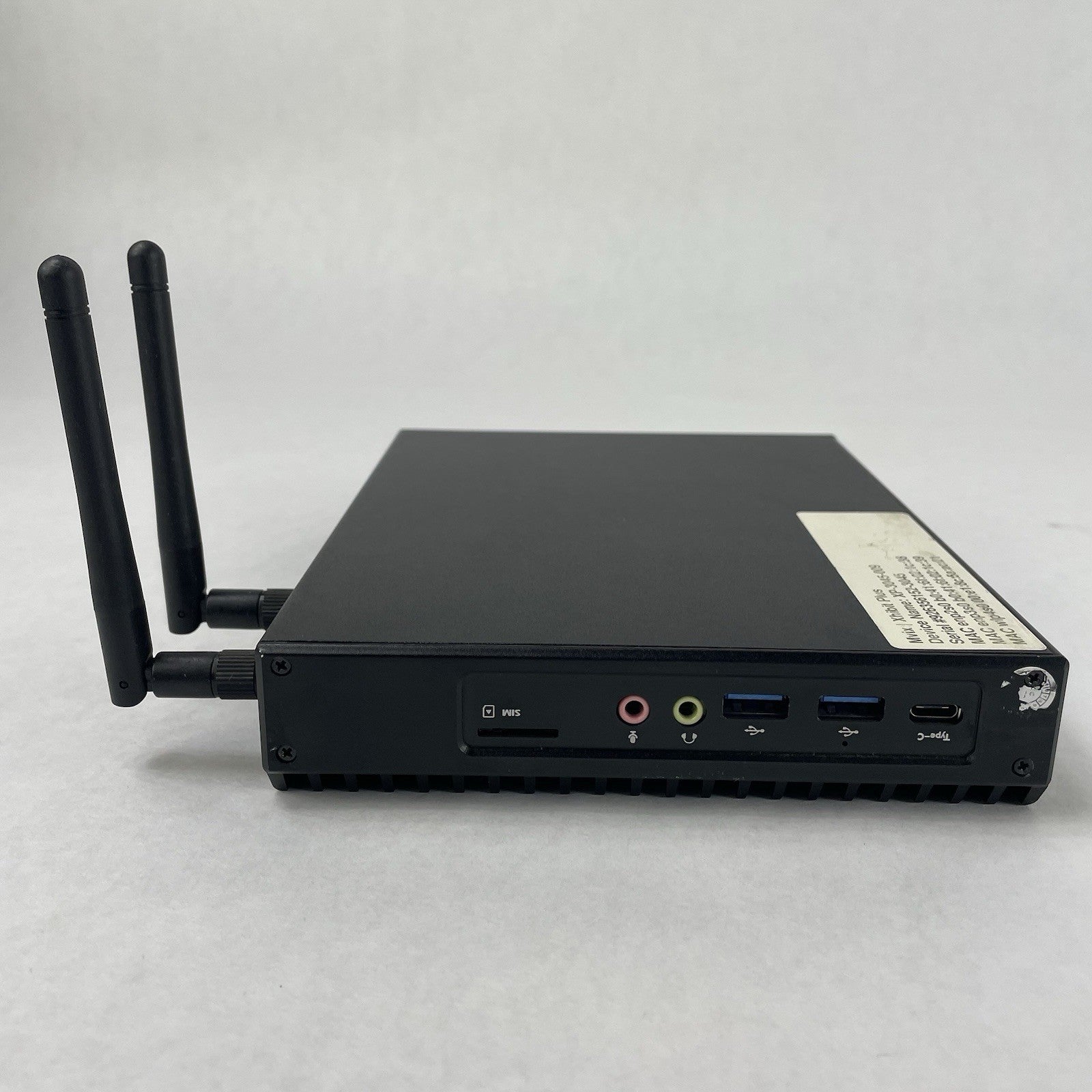 Mvix Xhibit Plus Celeron 3865U 1.80 GHz 4 GB RAM No SSD/OS/AC2