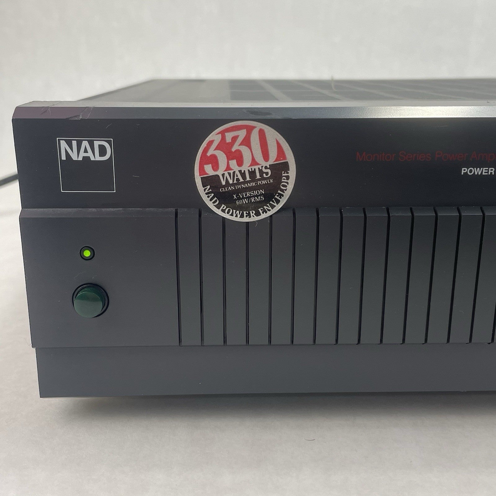 NAD 2100 Stereo Power Amplifier3