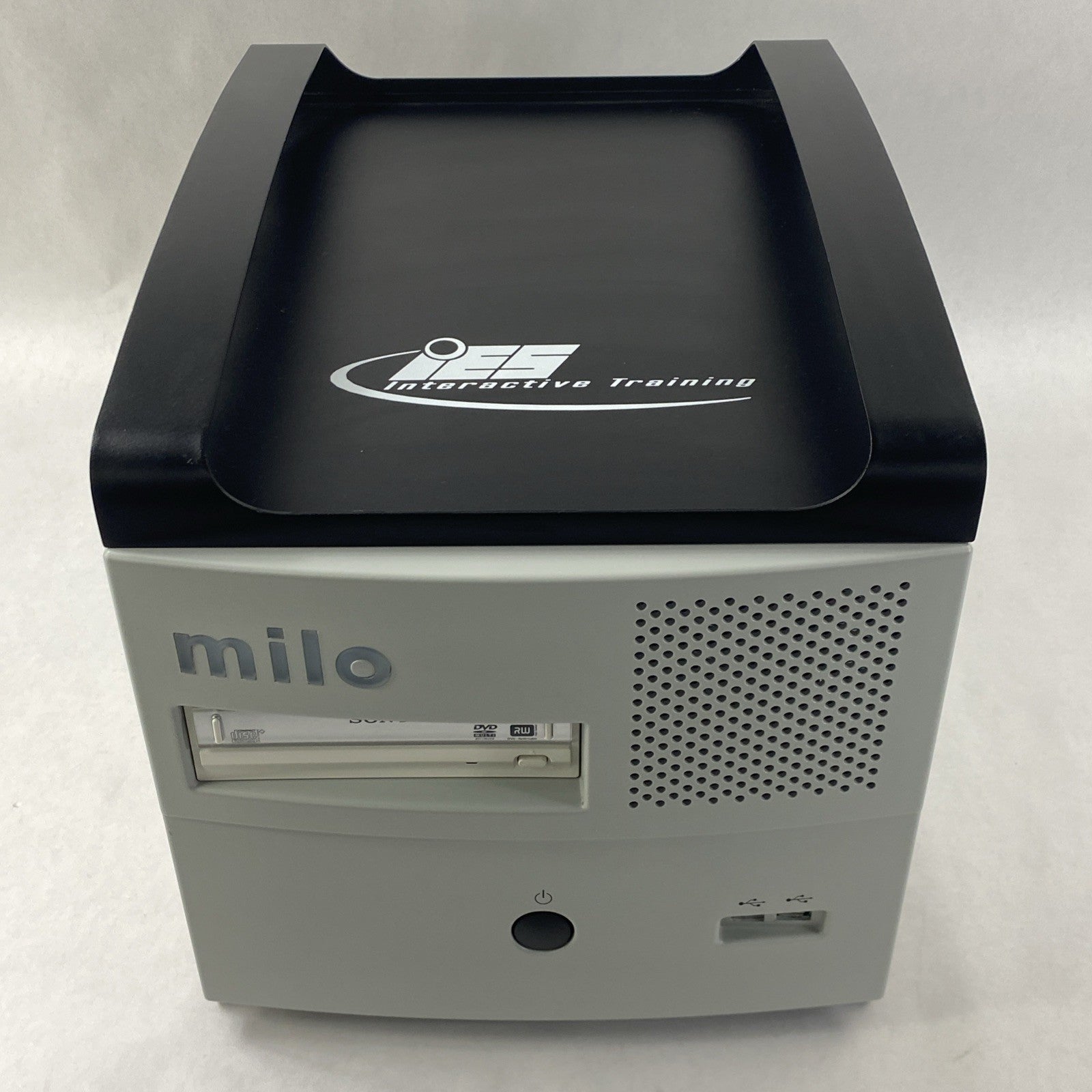 Milo 10-001 Core 2 Quad Q6600 2.4GHz 2GB RAM IES Interactive Training No HDD3