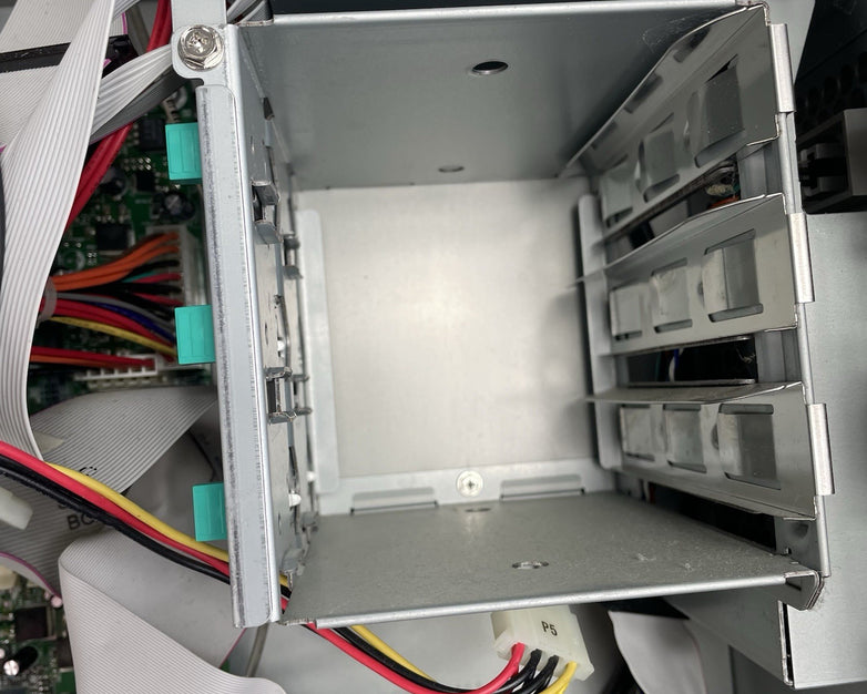 Gateway E-4600 MT Intel Pentium 4 1.90 GHz 512 MB RAM No HDD No OS