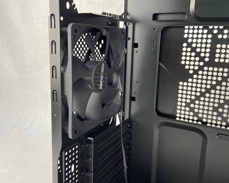 Rosewill Blackbone Mid Tower Computer Case Bare Bones No PSU