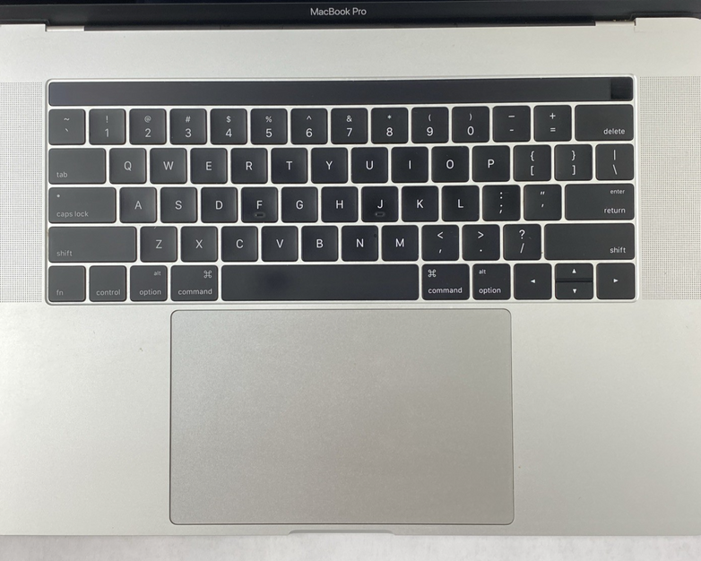 Apple MacBook Pro A1707 2016 Retina 15" 2.6GHz i7 16GB RAM 250GB SSD os12.7.6