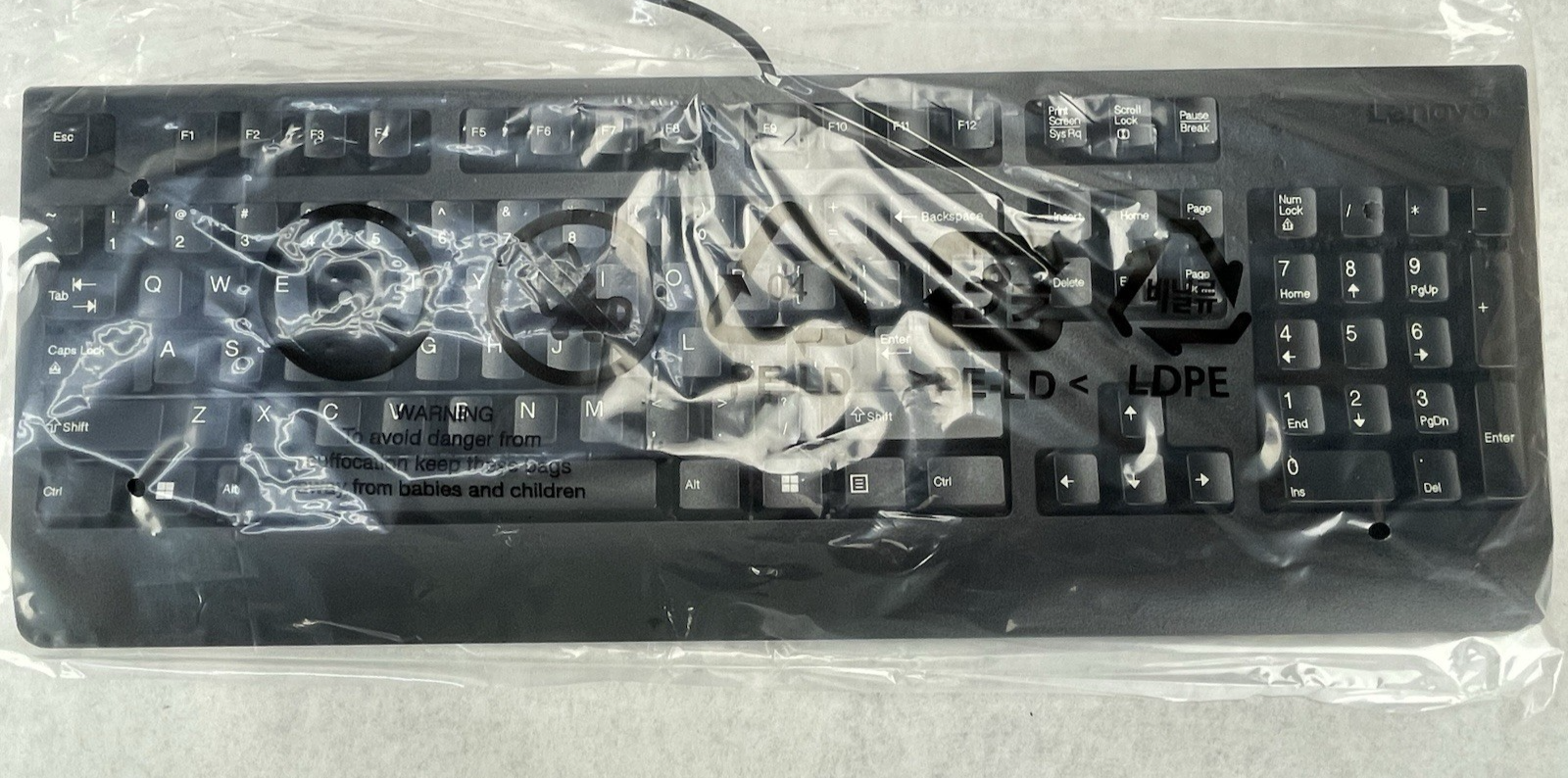 Lenovo Traditional USB Keyboard 00XH688 SD50L80031 - Lot of 10