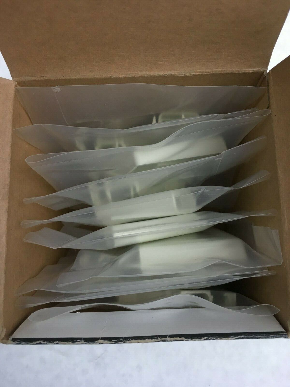 Panduit Pan-Way PRAF3WH-X Right Angle FIT PD3 (Box of 10)