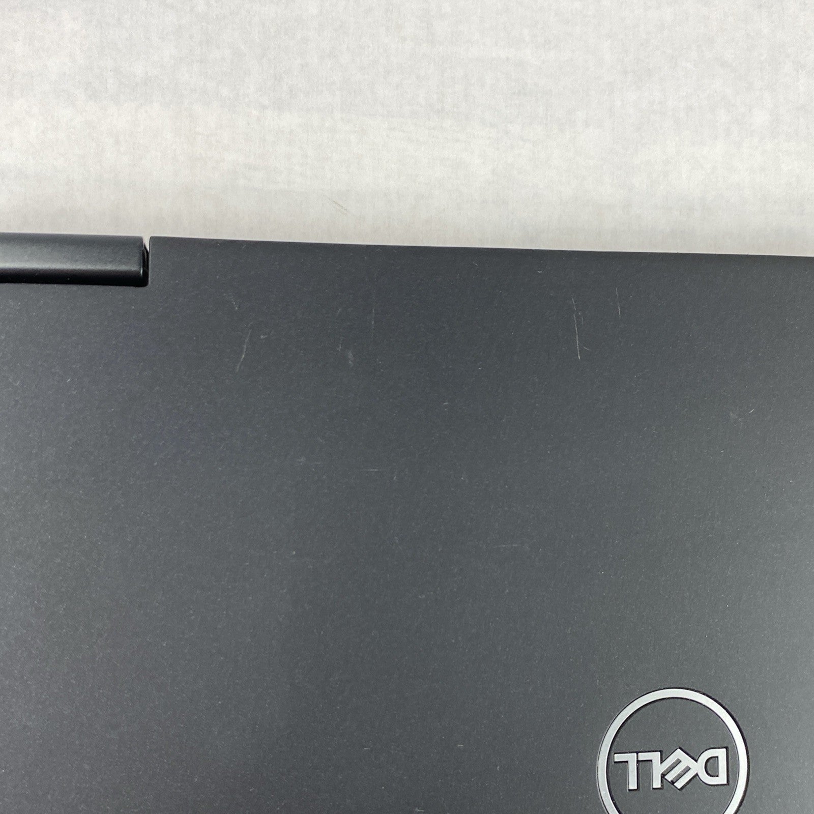 Dell Latitude 7390 2 in 1 13.3" Touch i5-8350U 1.70 GHz 8 GB RAM No HDD No OS