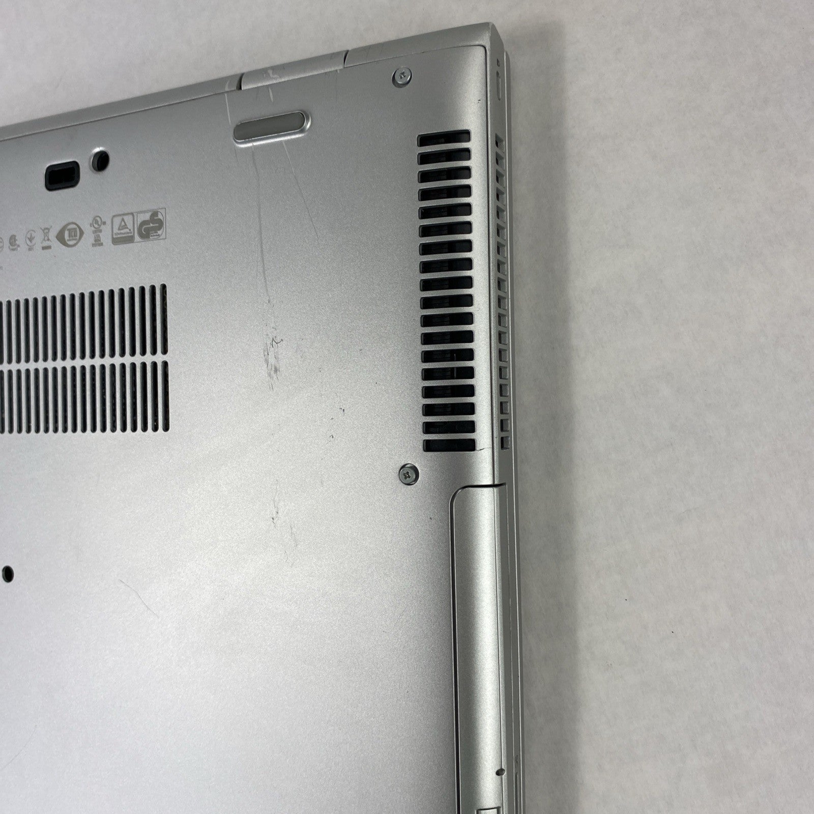 HP ProBook 650 G4 Intel Core i5-8350U 1.70 GHz 8 GB RAM 15.6" No HDD No OS