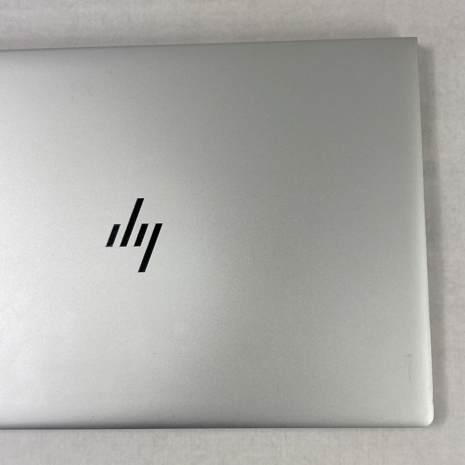 HP EliteBook 850 G5 Core i7-8550U 1.80GHz 8GB RAM 15.6" No HDD No OS