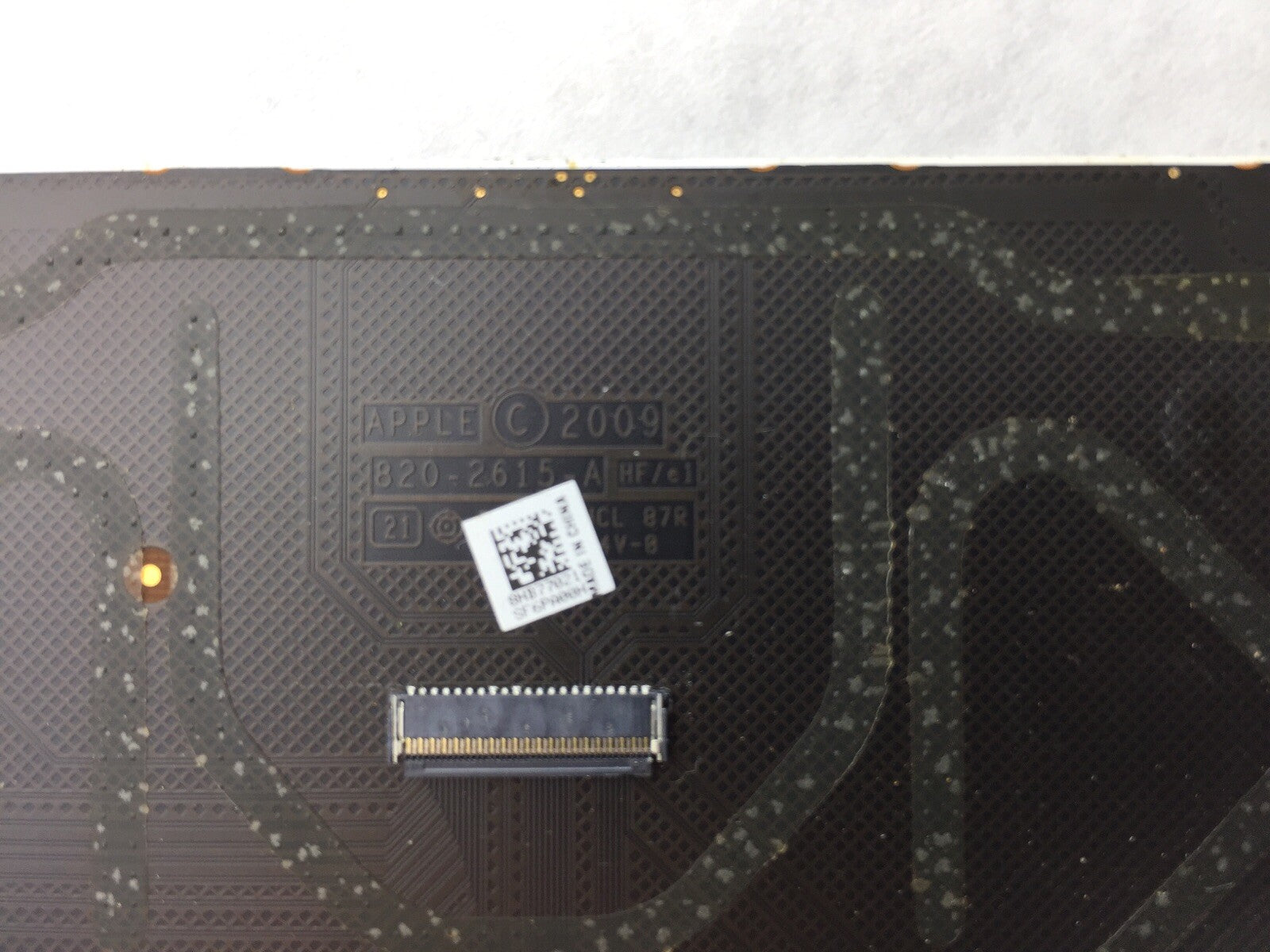 Apple White MacBook A1342 2009-2010 Trackpad Touchpad Apple Part # 820-2615-A