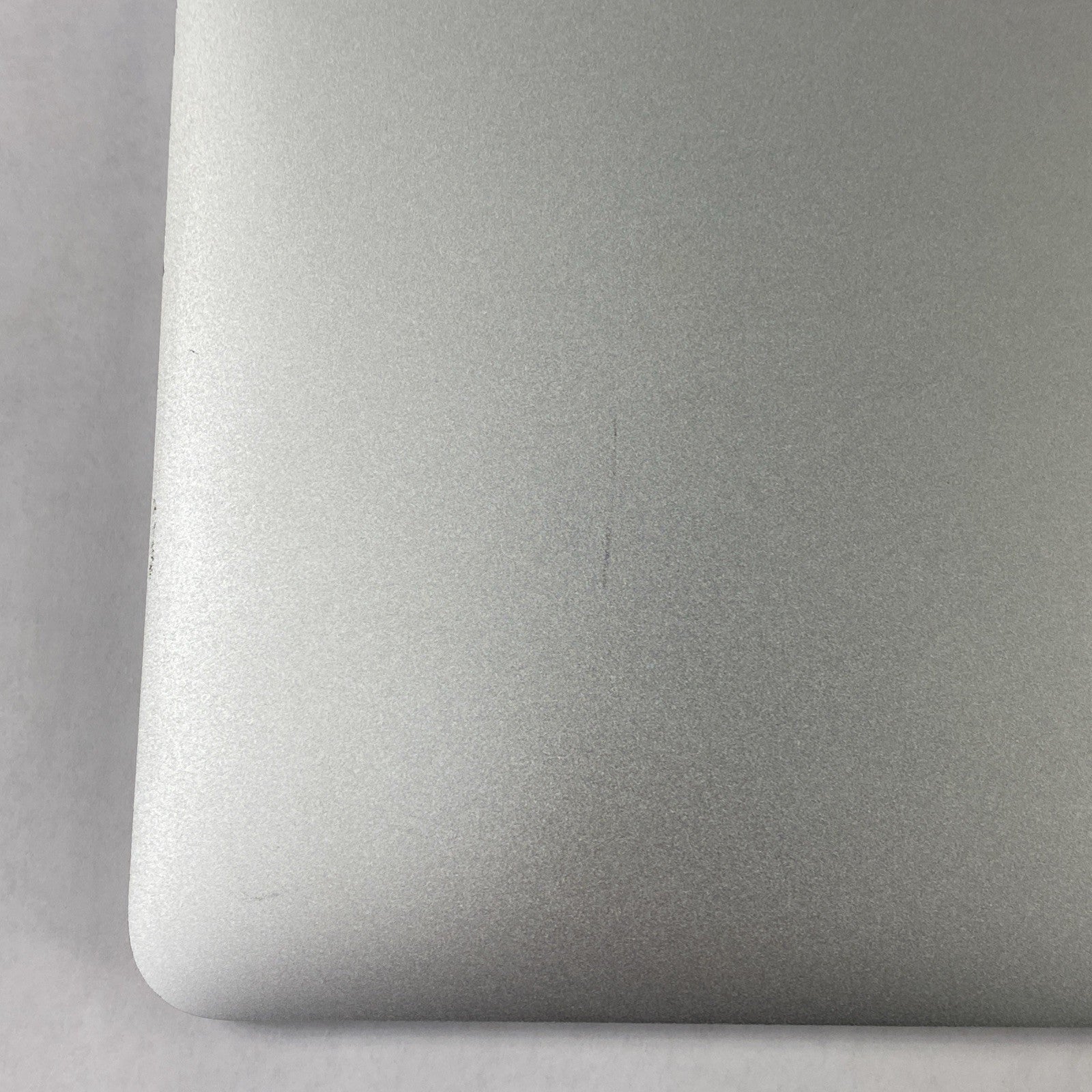 Apple MacBook Air A1466 2013 13" 1.3GHz i5 8GB RAM 120GB SSD os11.7.1 596 Cycles