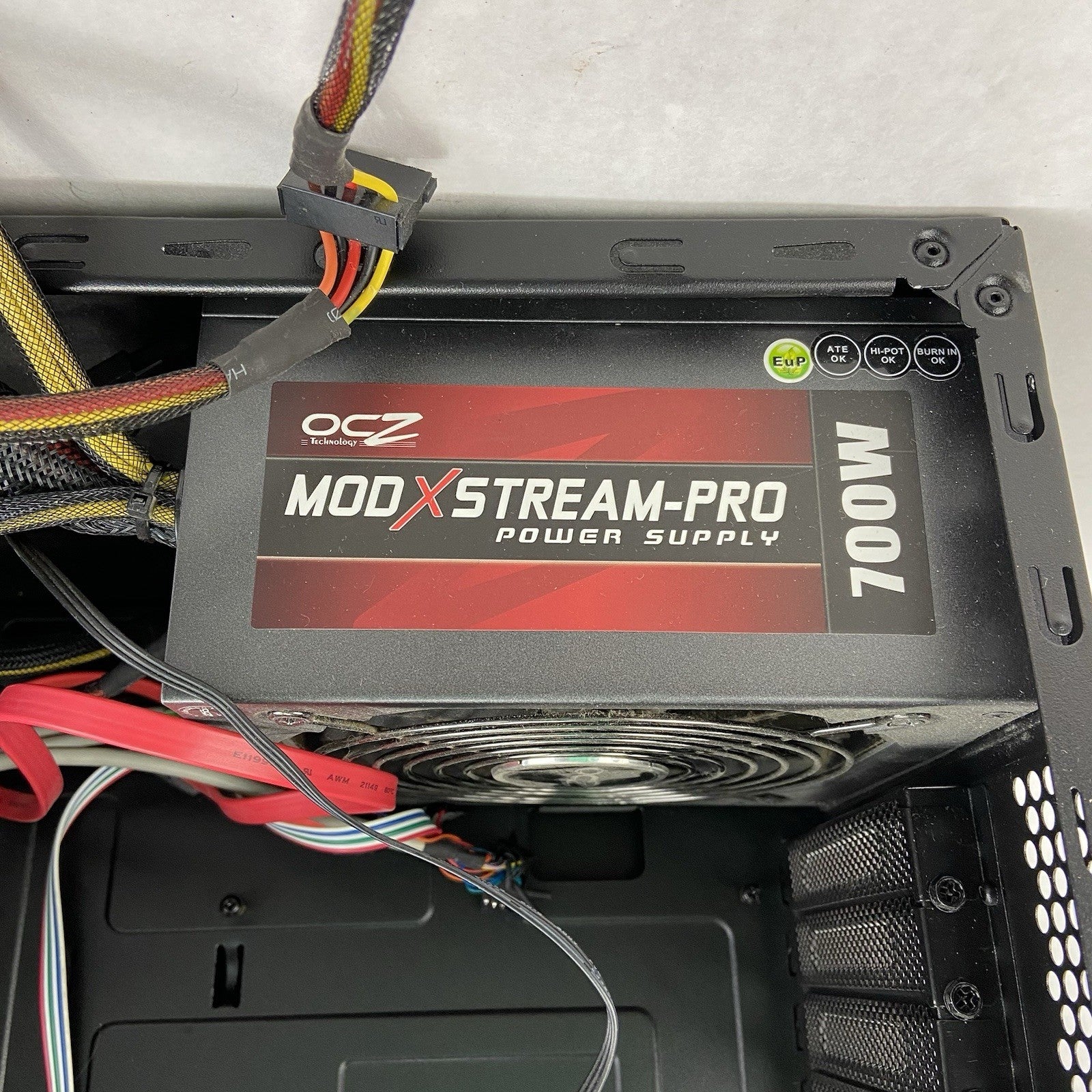Rosewill Mid Tower Gaming Case OCZ Tech ModxStream-Pro 700W PSU9