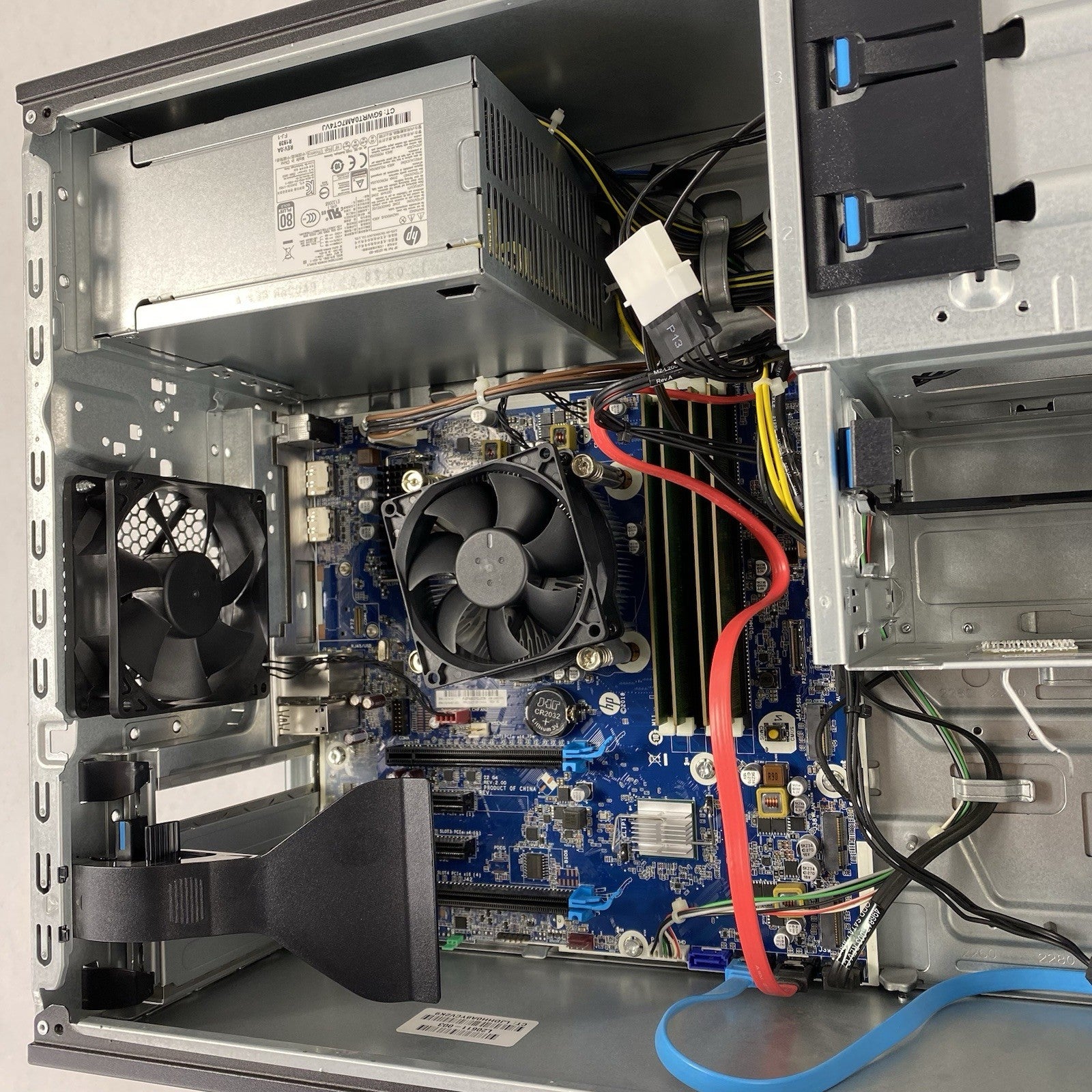 HP Z2 Tower G4 Workstation MT Intel Core i7-9700 3GHz 32GB RAM No HDD No OS