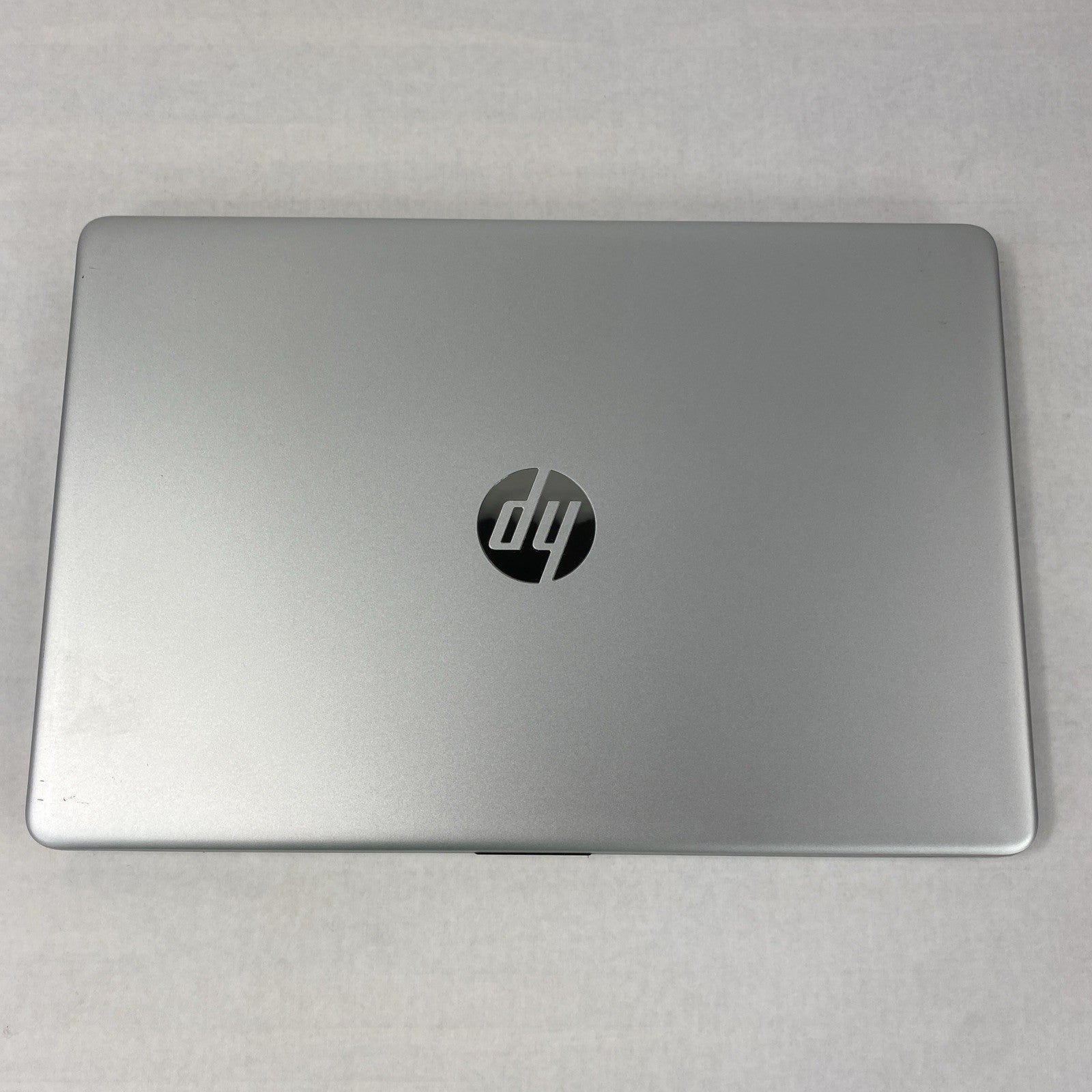HP Laptop 15-dy1043dx 15.6" Touch i5-1035G1 1.00GHz 8GB RAM No Battery No HDD/OS