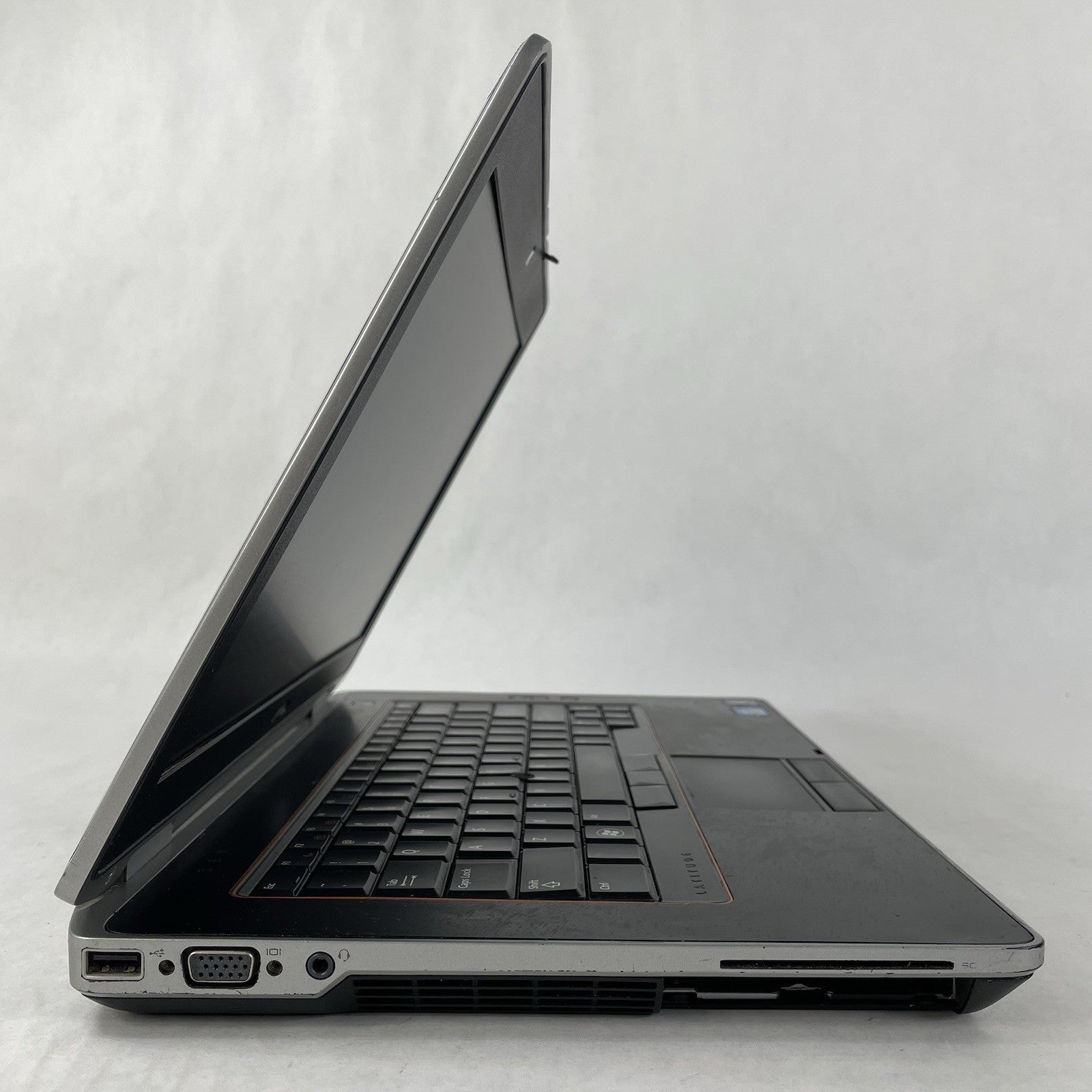 Dell Latitude E6420 14" i5-2520M 2.50 GHz 4 GB RAM No SSD/OS/AC/Battery6