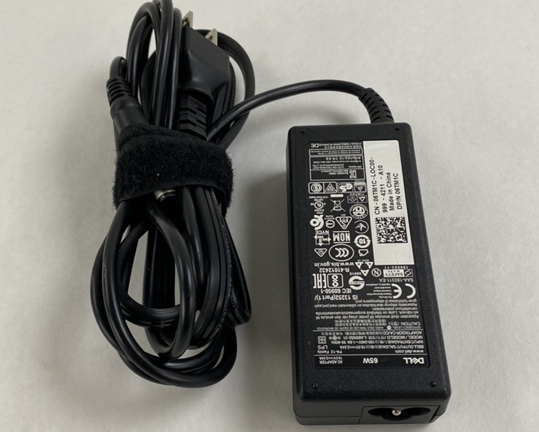 Lot of 6 Dell LA65NS2-01 DP/N: 06TM1C 65W 195V 3.34A 7.4mm Tip AC Adapter