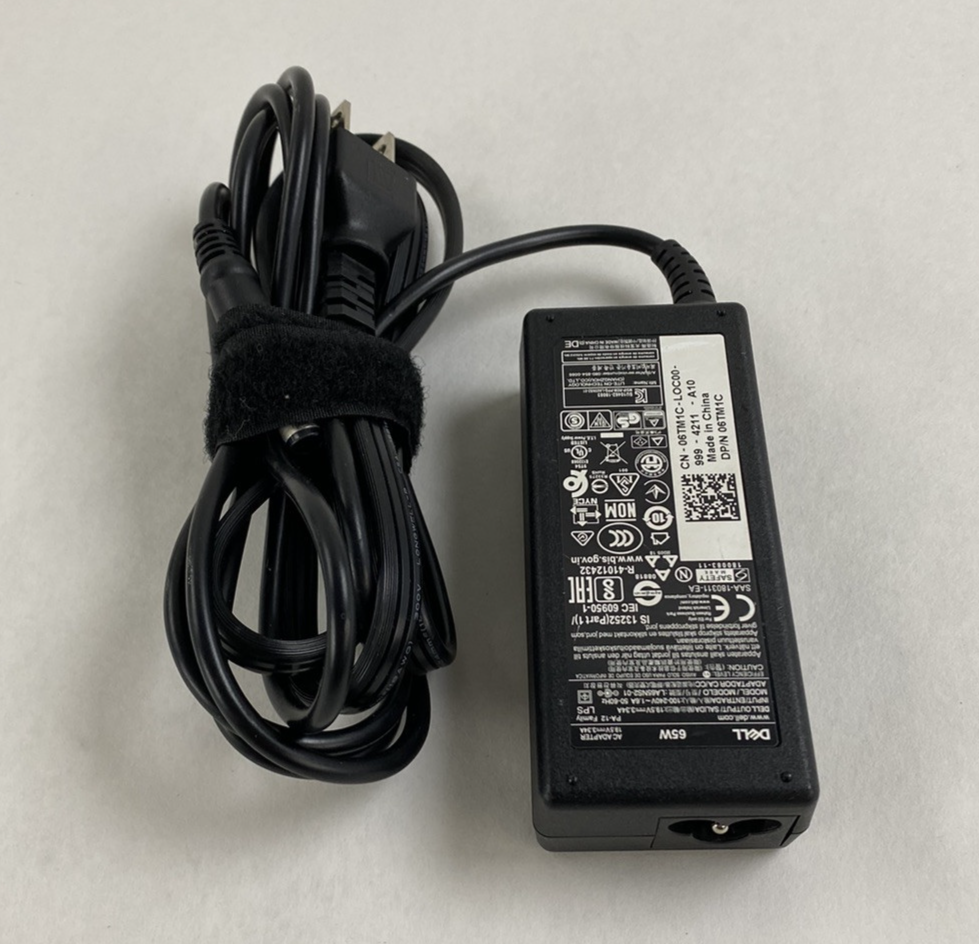 Lot of 6 Dell LA65NS2-01 DP/N: 06TM1C 65W 195V 3.34A 7.4mm Tip AC Adapter