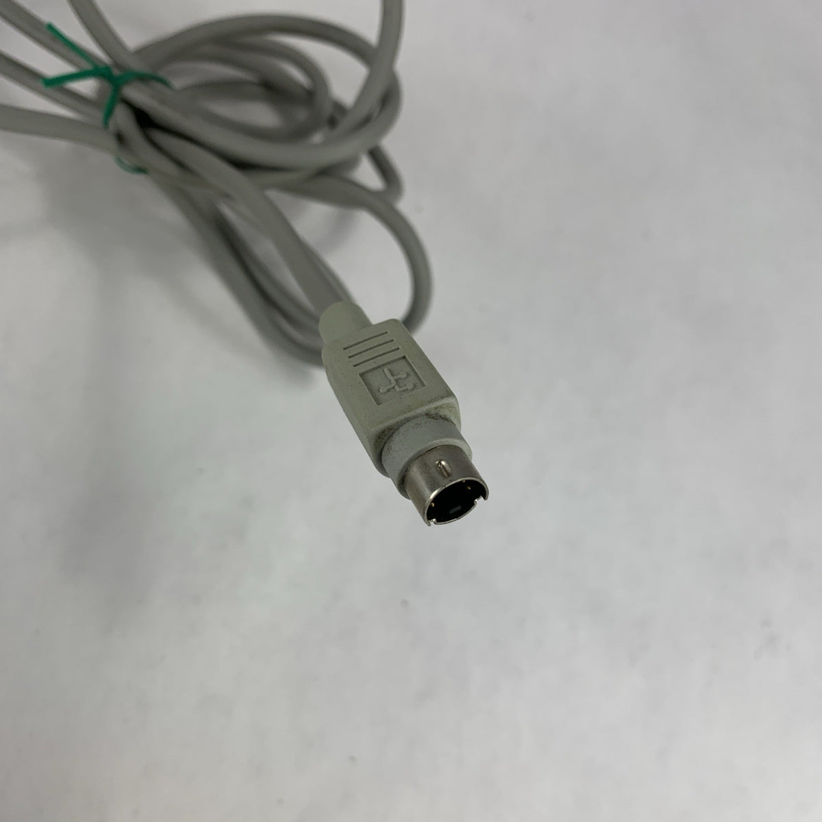 Vintage AppleDesign ADB Keyboard M298010