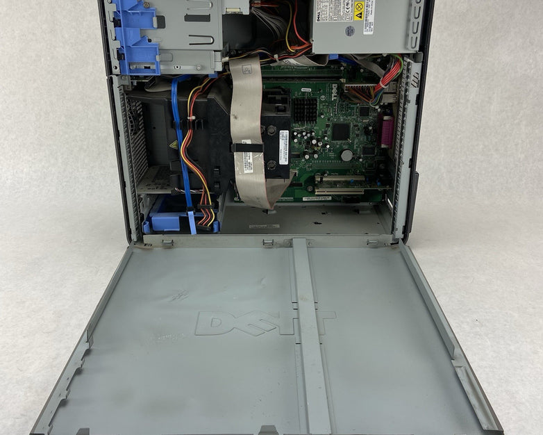 Dell Optiplex GX520 MT Intel Pentium 4 2.8GHz 1GB RAM No HDD No OS XP