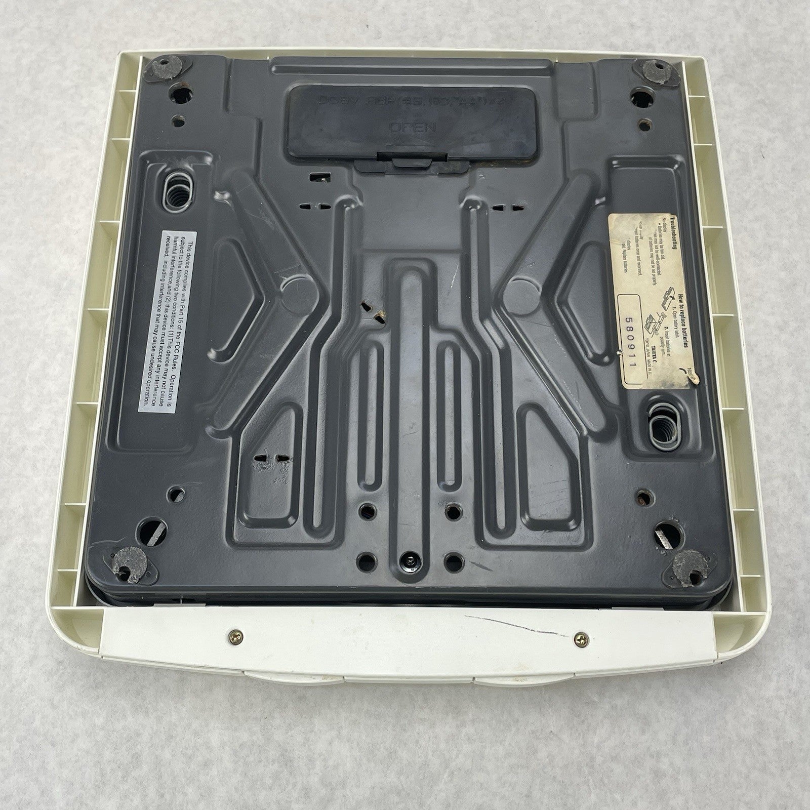 Tanita TBF-604 Body Fat Monitor Scale Power Tested8