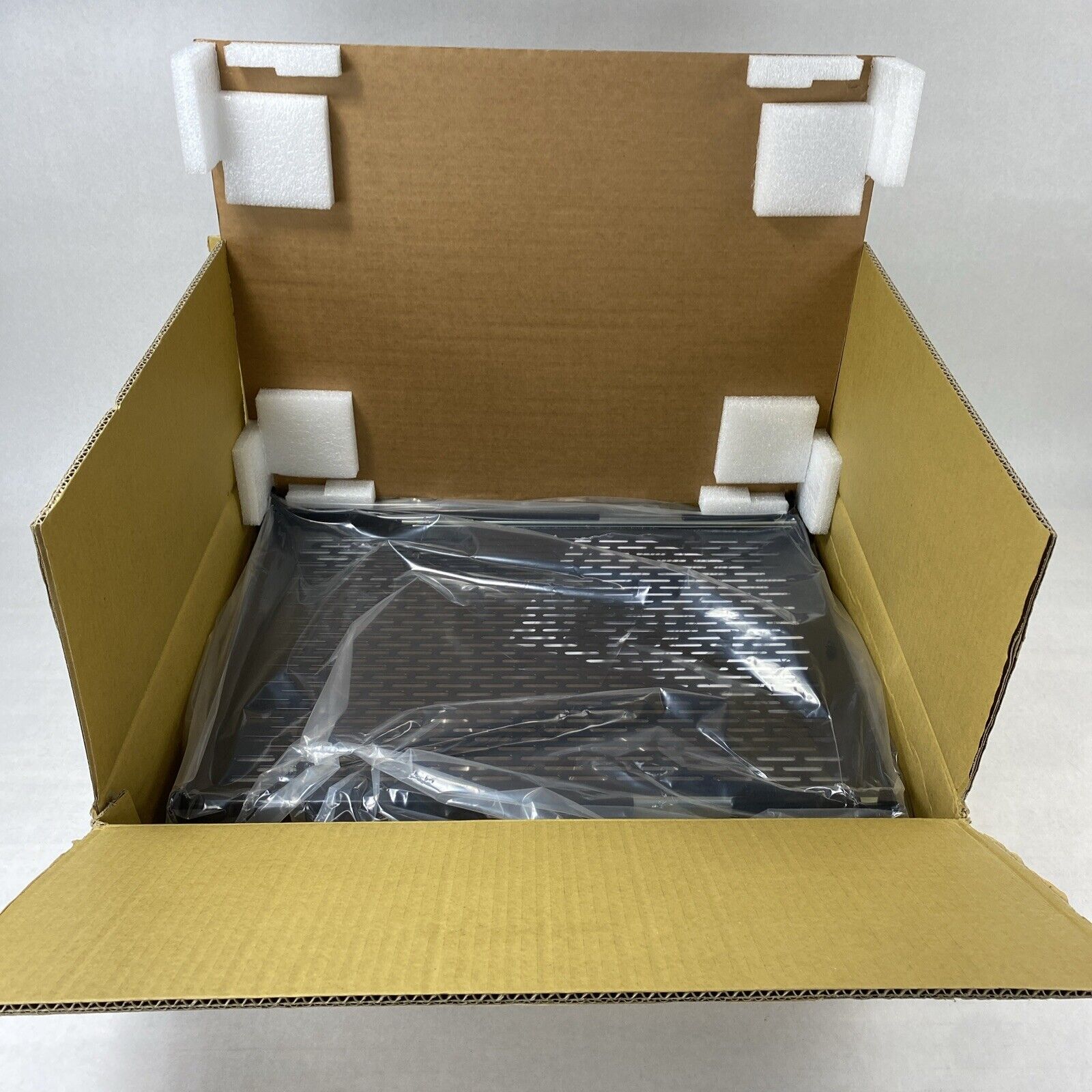 StarTech UNISLDSHF19 2U Adjustable Depth Vented Sliding Rack Mount Shelf