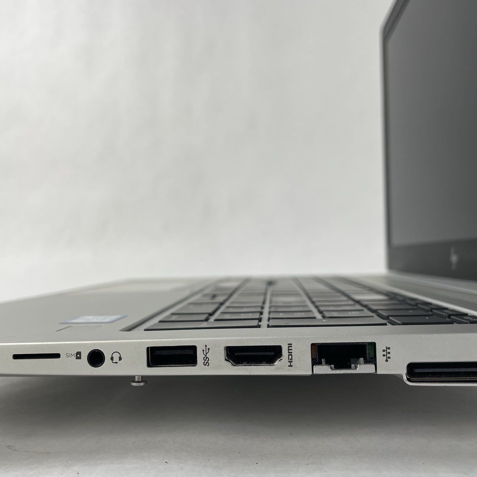 HP EliteBook 850 G6 15.6" i5-8365U 1.60 GHz 8 GB RAM No SSD/OS/AC - Bad M.2 Slot6