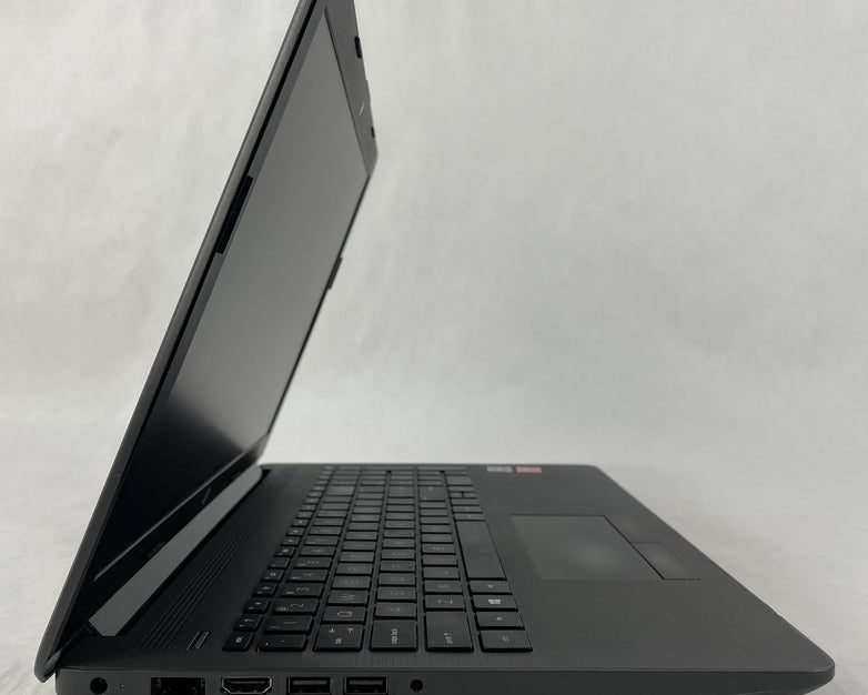 HP 255 G7 15.6" Ryzen 3 2200U 2.50 GHz 8 GB RAM No SSD/OS/AC - READ
