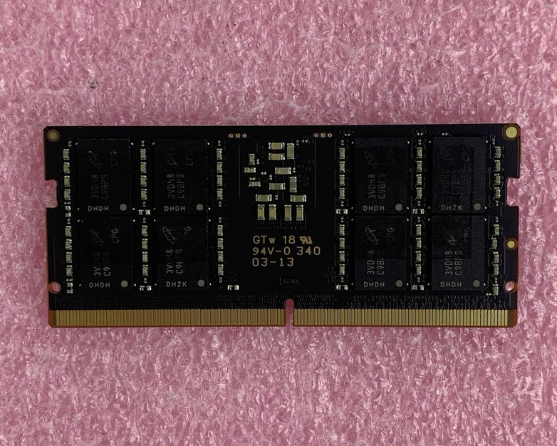 Crucial CT32G56C46S5.C16D 32 GB DDR5-5600 SODIMM Laptop Memory RAM