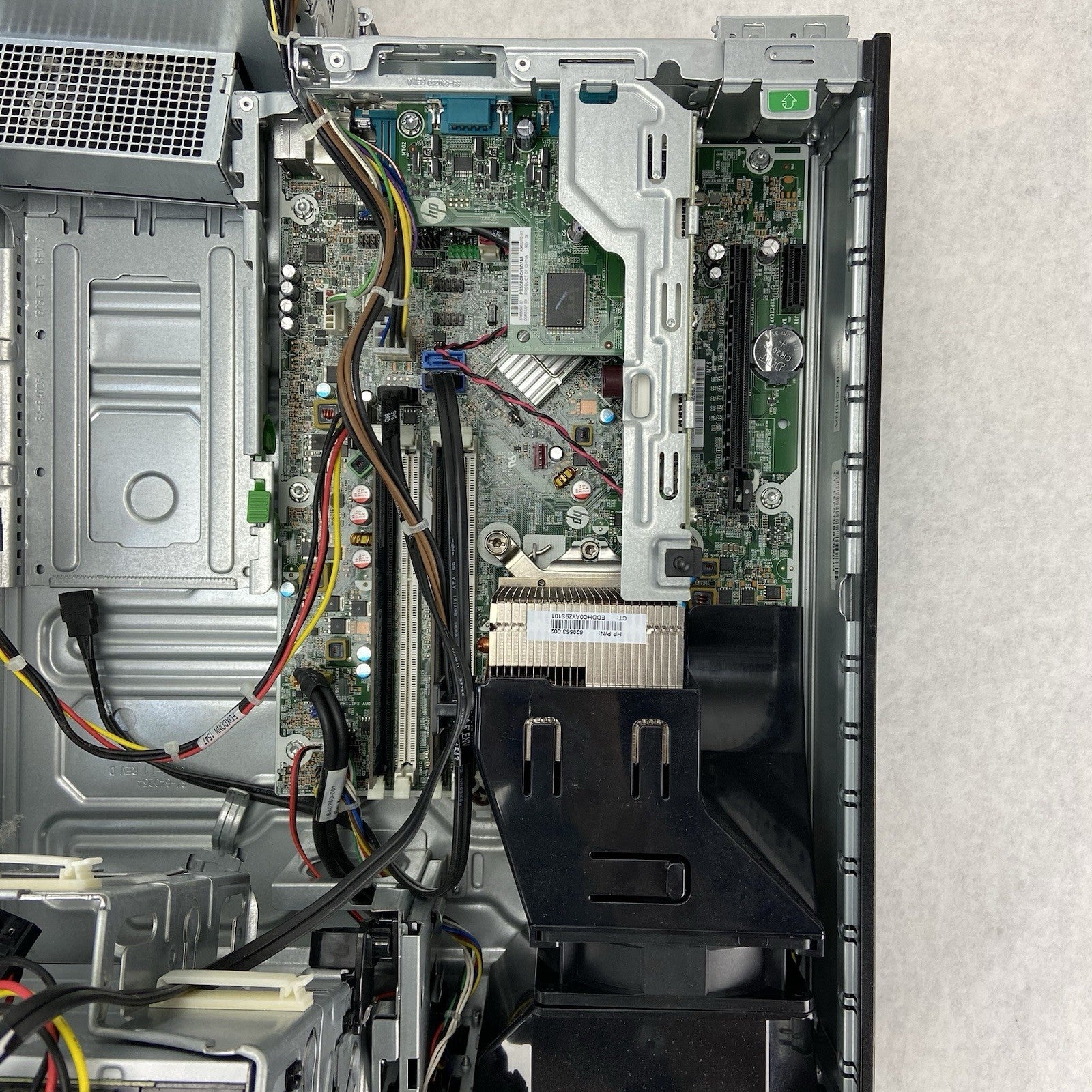 HP rp5800 SFF Intel Core i3-2120 3.3GHz 4GB RAM No HDD No OS10