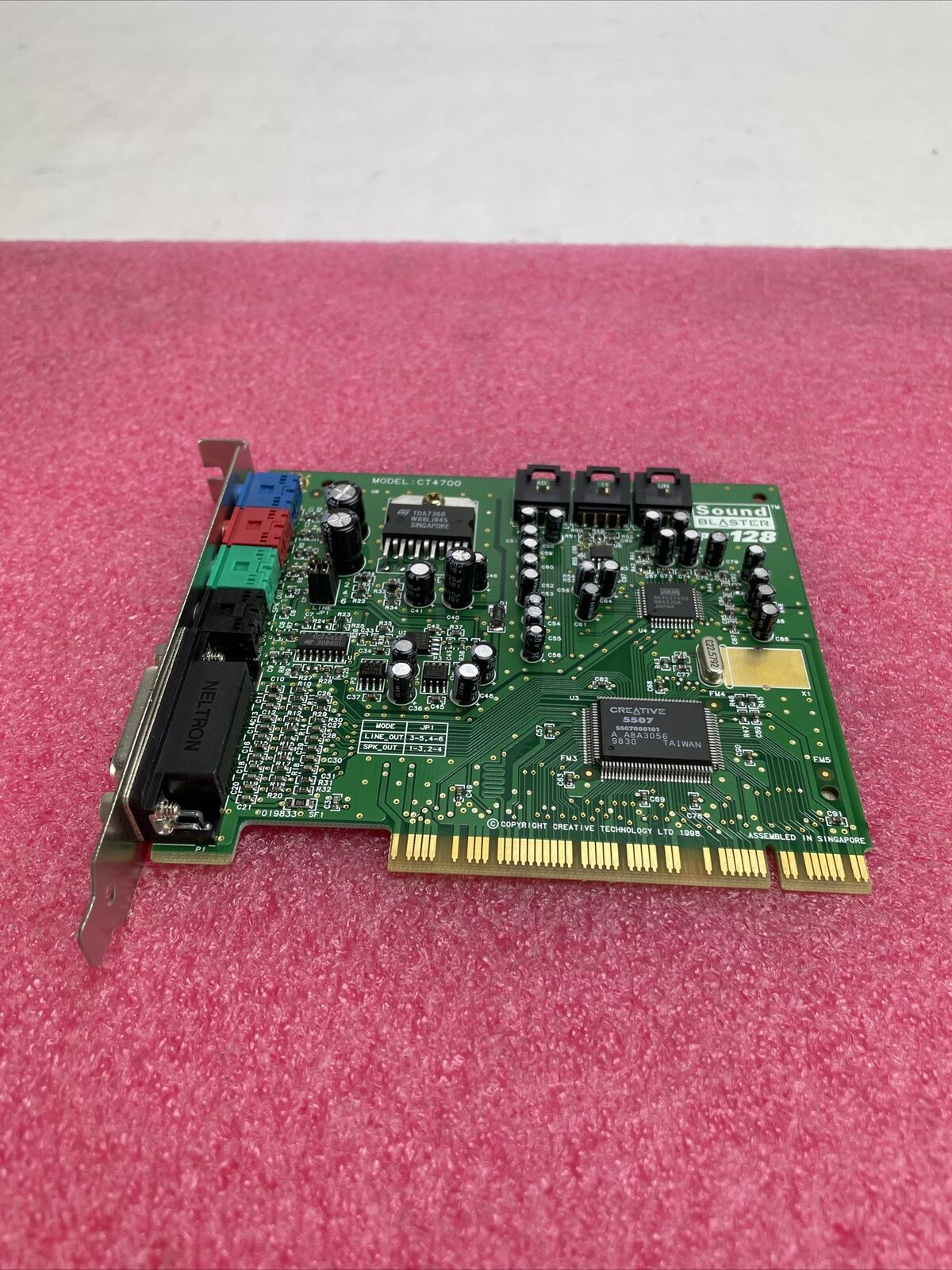 Creative Labs Sound Blaster PCI128 CT4700 PCI Audio Card