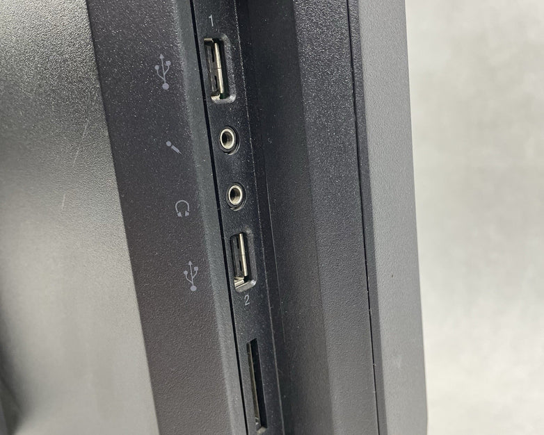 Lenovo Thinkcentre M717 A+C i3-2120 3. 30 GHz 4 GB Ram No HDD No OS