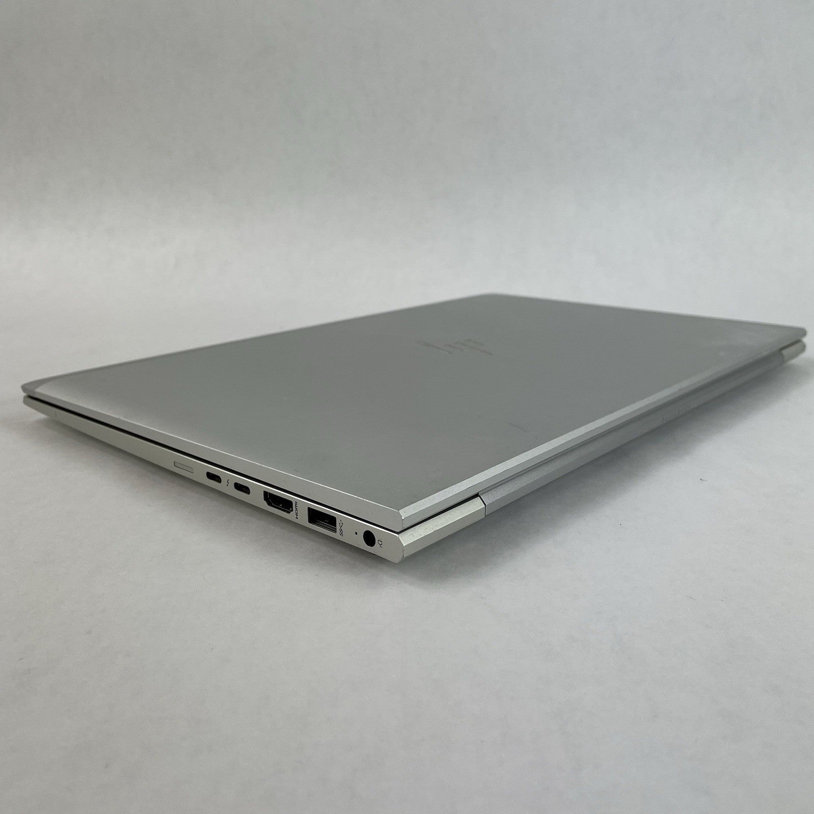 HP EliteBook 850 G8 15.6" i5-1145G7 2.60 GHz 8 GB RAM No SSD/OS/AC - Rubber Feet10